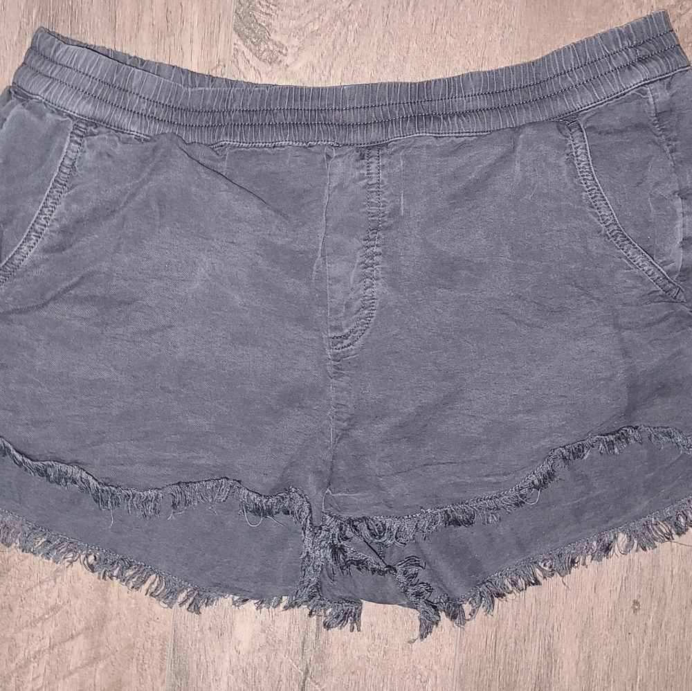 Aerie grey fringe shorts